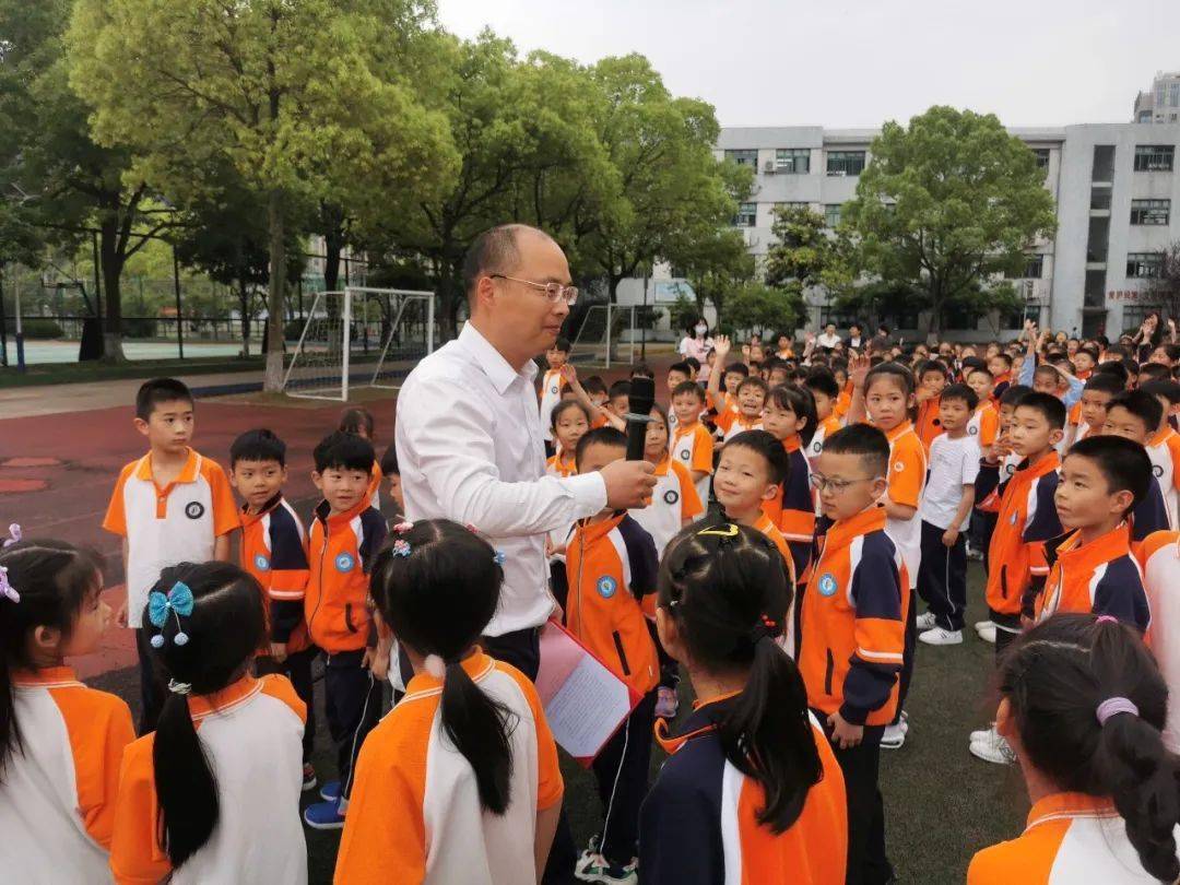 共沐书香共享"悦"读——记杭州市三墩小学兰里校区读书节活动_年级