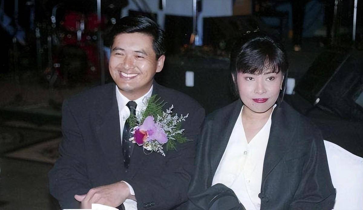 事实证明,被"骂上热搜"的周润发,已走上了演员的另一条大道_香港_父亲