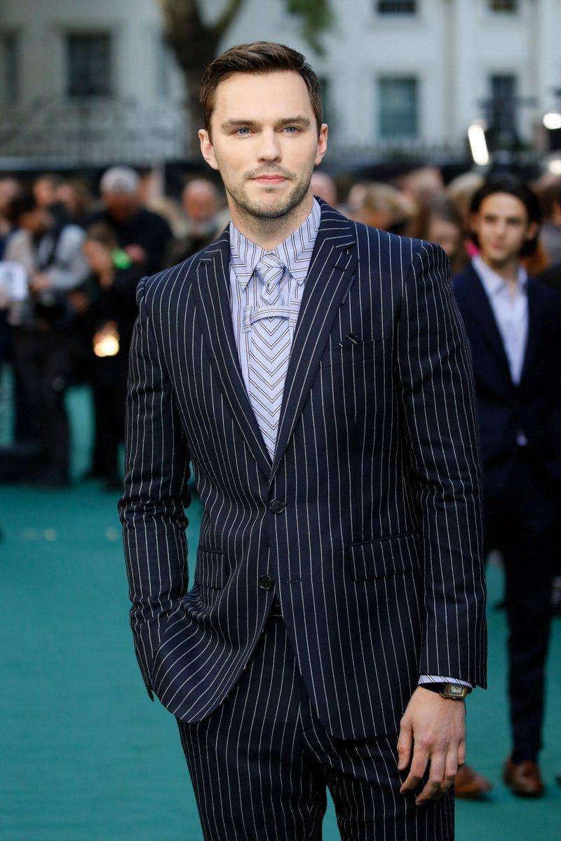 詹姆斯古恩:现在只定了一个小角色_竞争_菲比·黛内芙_媒体