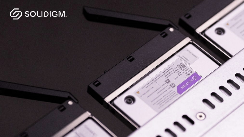 Solidigm推出D5-P5430全新数据中心SSD，为用户提供超凡密度、出色性能及卓越价值