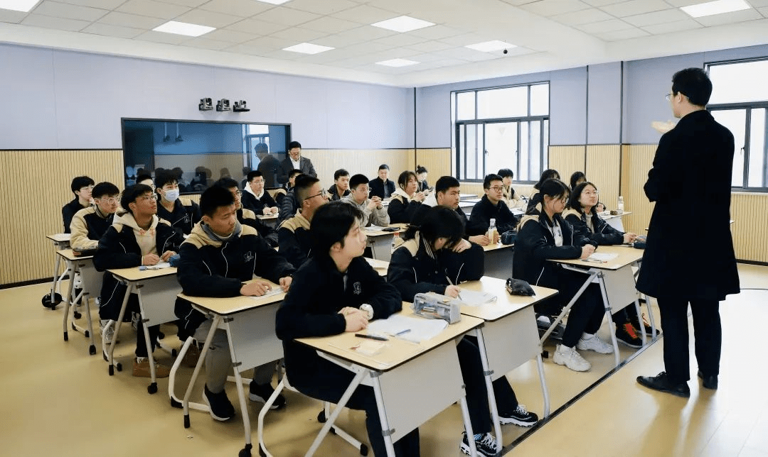 南部新城这所高级中学,又"上新"了!_教学_学科_江苏