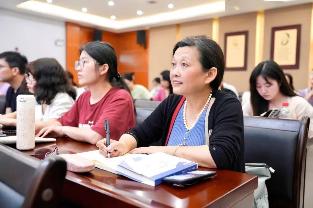 公益大讲堂(二)|心中有梦想 未来有方向——阎真教