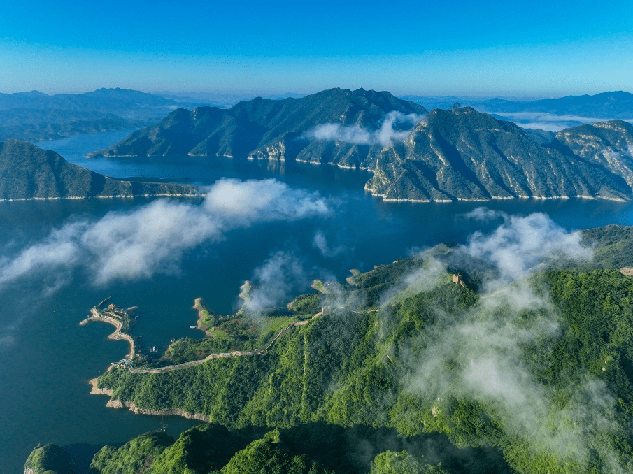 江山壮丽我说长城谁家还没个长城了