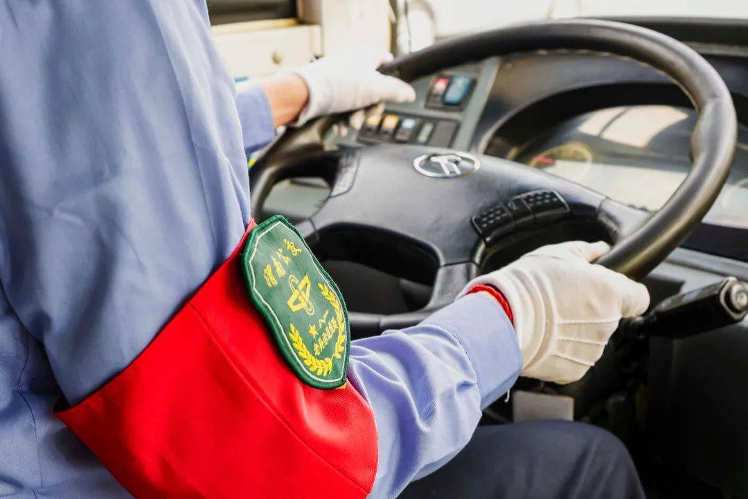 在线影展 | 马惠君:每一个巧合的背后,都是摄影眼长久锻炼的成果_函授