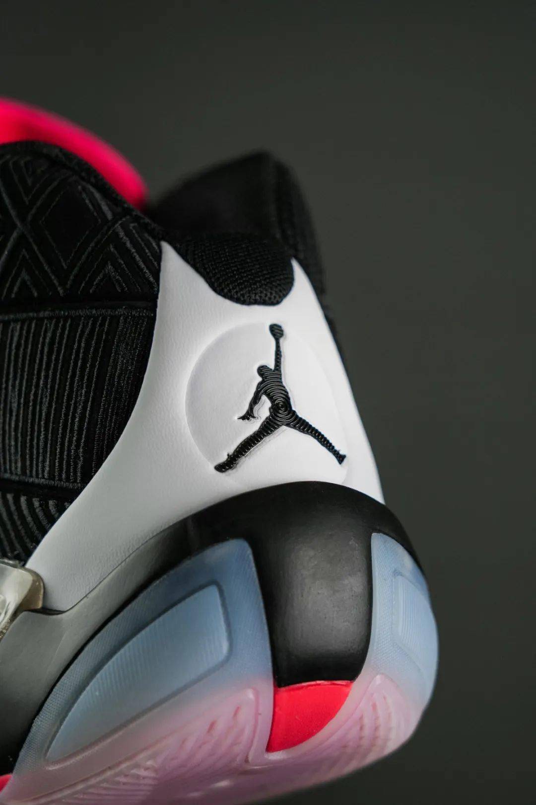 air jordan 38开箱 aj正代的魅力消失了?