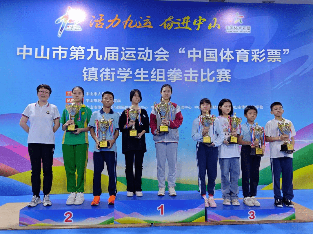 坦洲鎮派出由坦洲中學,坦洲實驗中學,群聯小學,安阜小學,前進小學