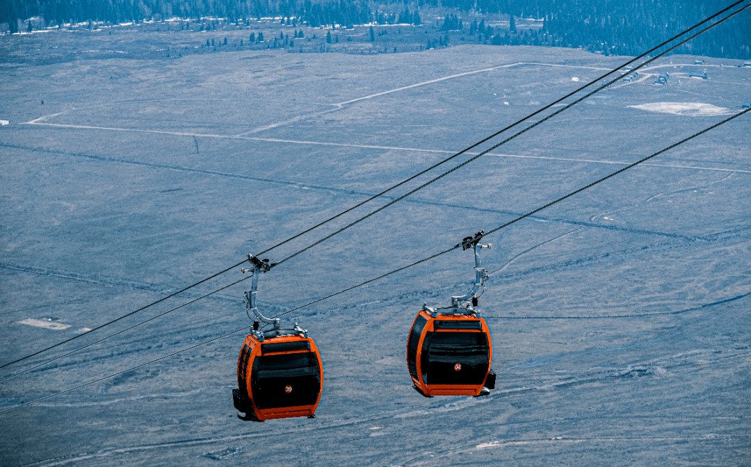 禾木云霄峰观光缆车今日开始营业,吉克普林进入四季运营模式_游客