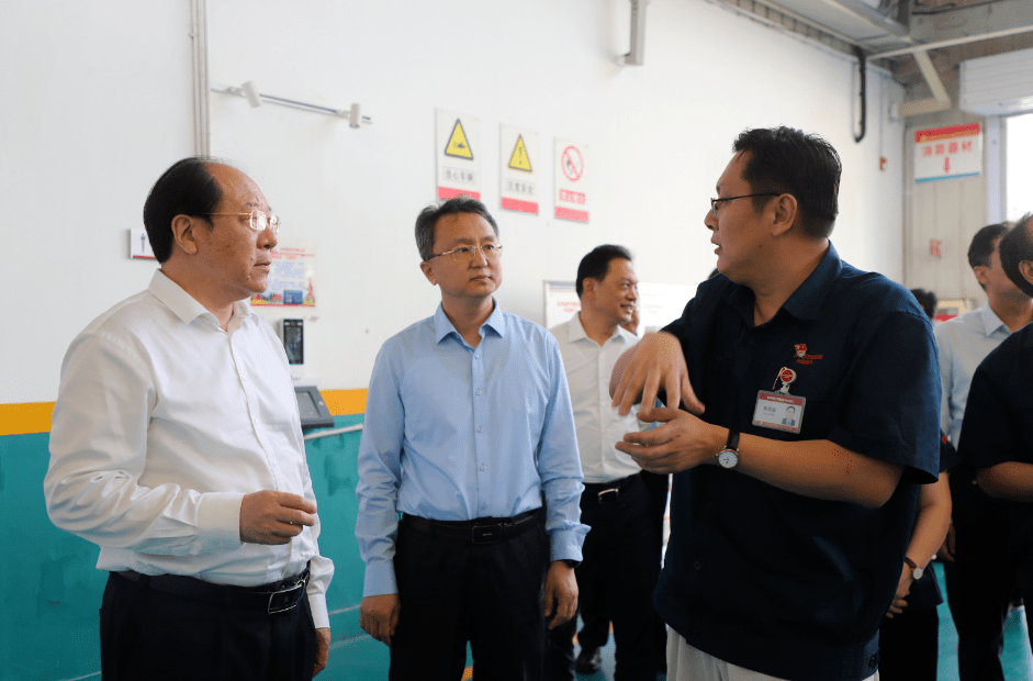 市人大常委会副主任刘大坤带领执法检查第四组到平安街道开展执法检查