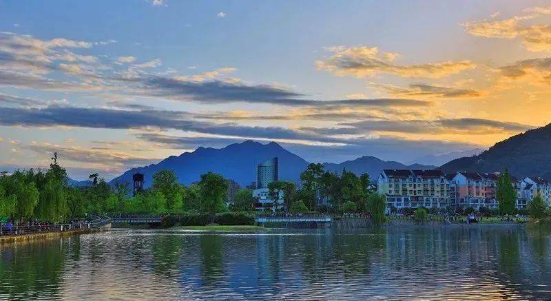 都江堰的安逸生活,与这九条河息息相关……_金马河_蒲阳河_城市