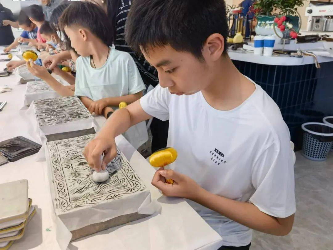 金石传拓 纸墨留"襄"!_活动_襄阳市_技艺