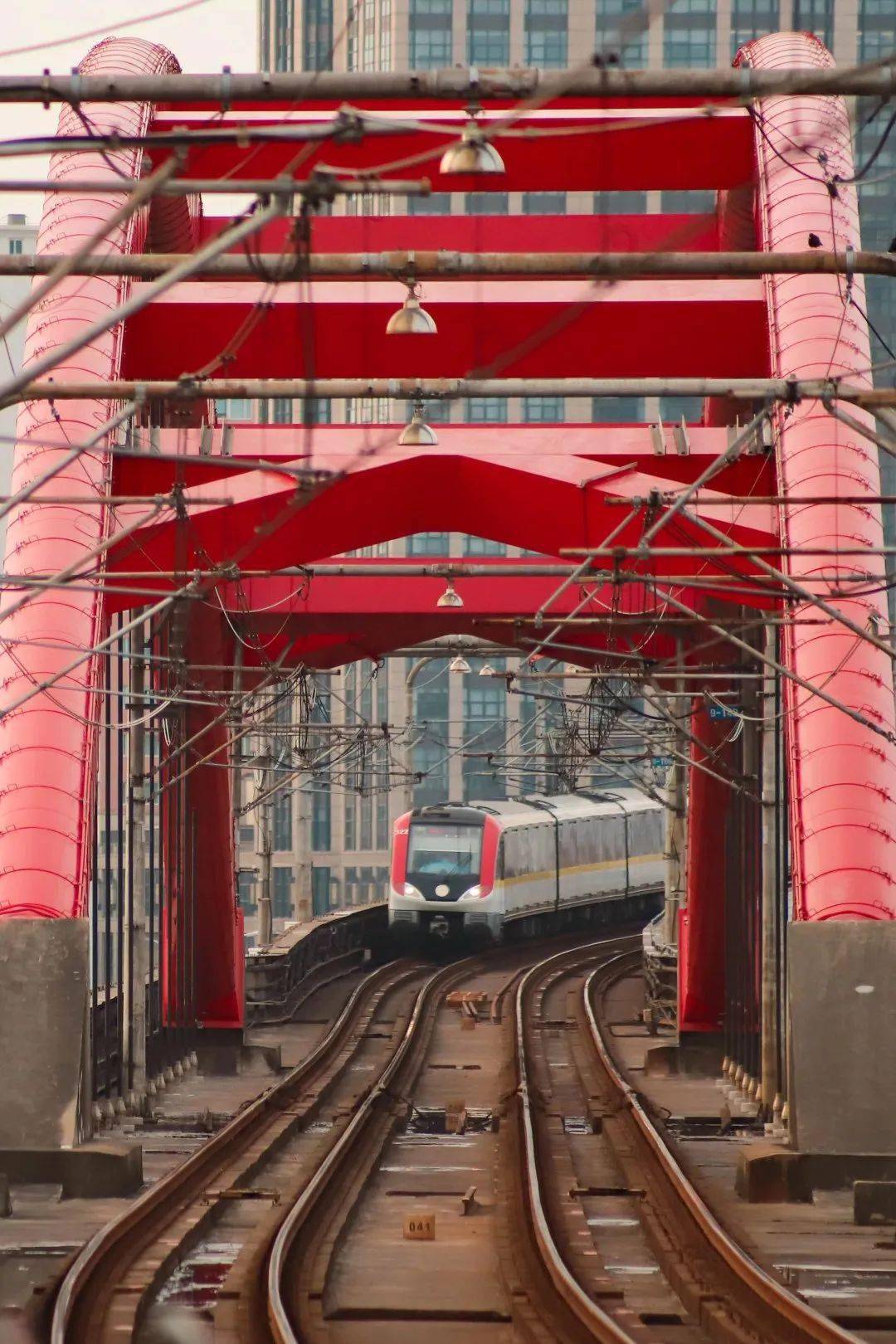 襄阳渔梁州东西轴线工程项目深圳地铁三号线项目同济大学生命科学与