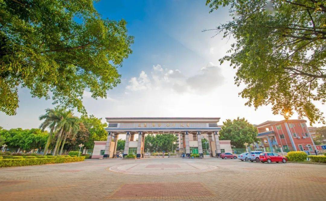 惠州市惠阳区丰湖高级中学招聘启事_考核_教学_高中