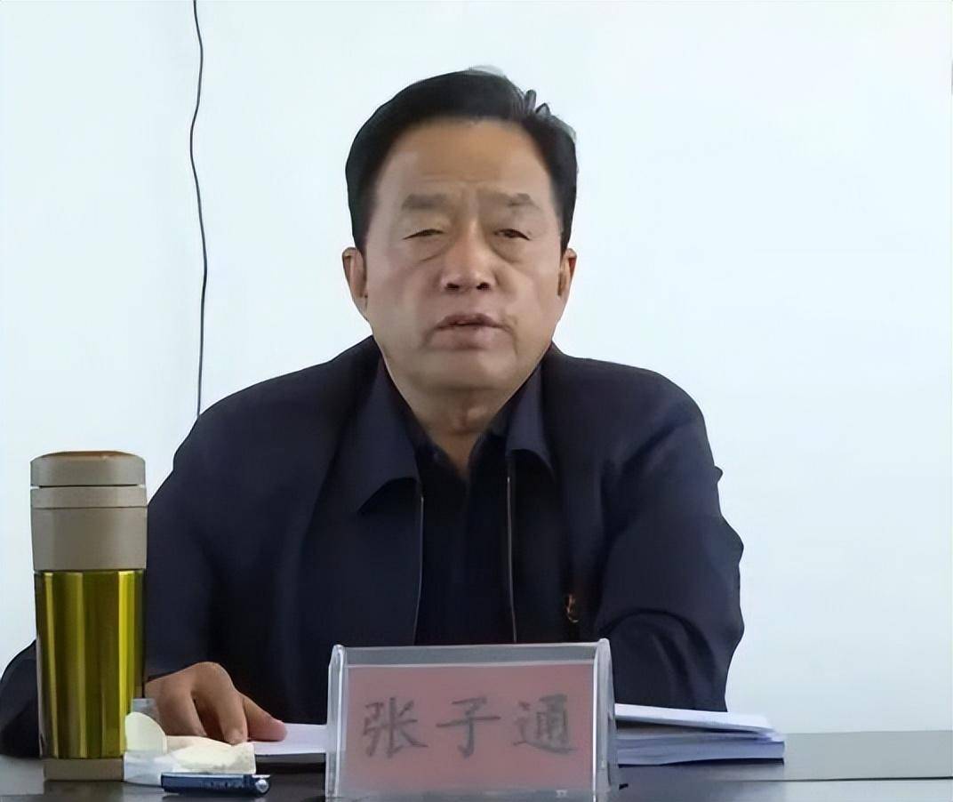 抚远市长图片