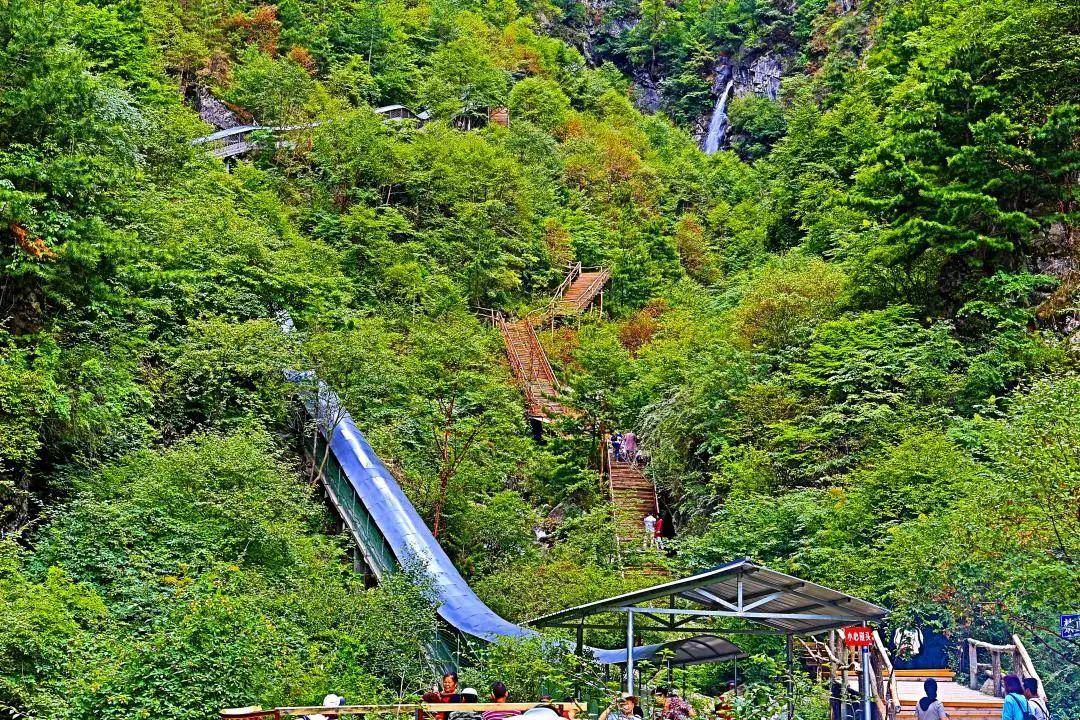 积石山大墩峡景区图片