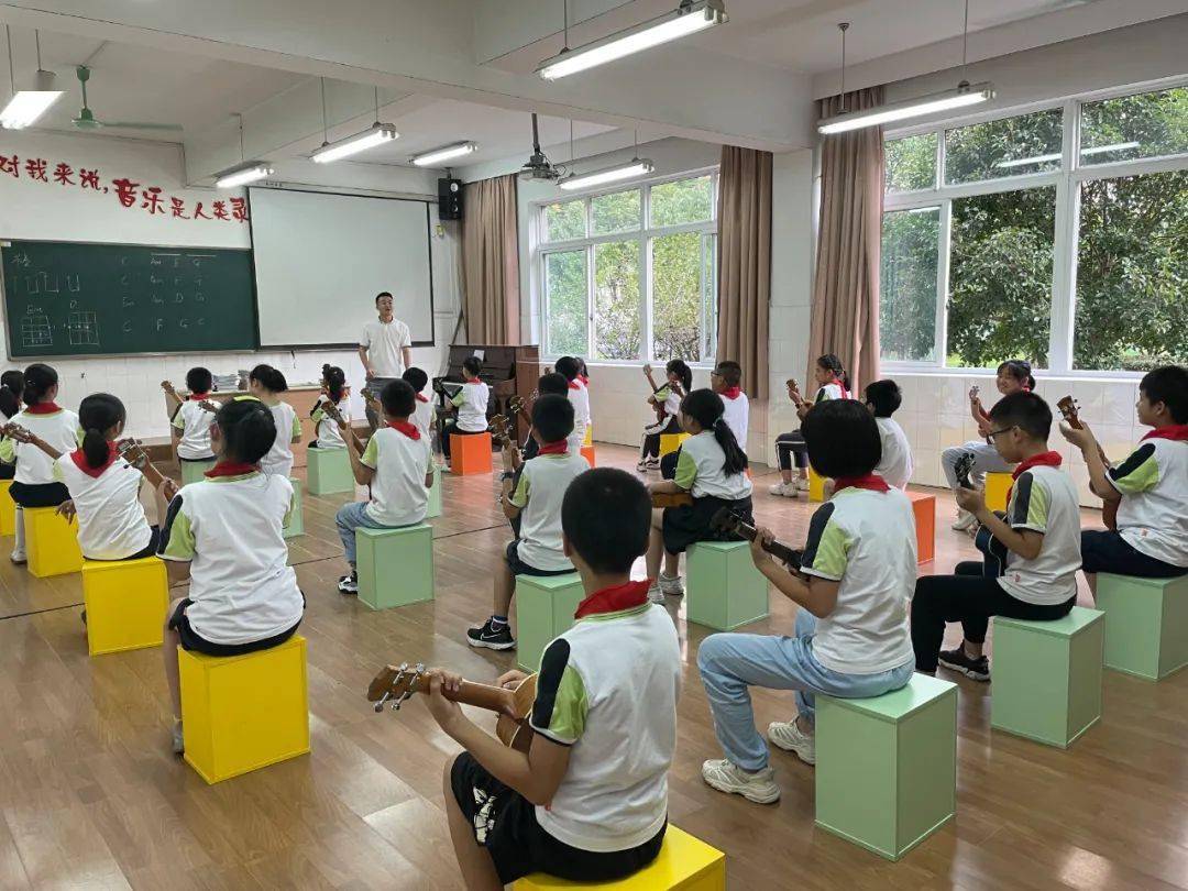 文明校园创建丨桐乡市凤鸣天女中心小学:文明底色厚植校园,和美文化育