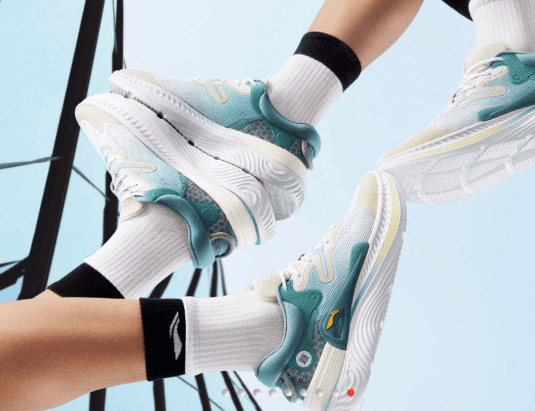 李宁宣布33亿,在这里买地建厂!_clarks_人民币_运动鞋