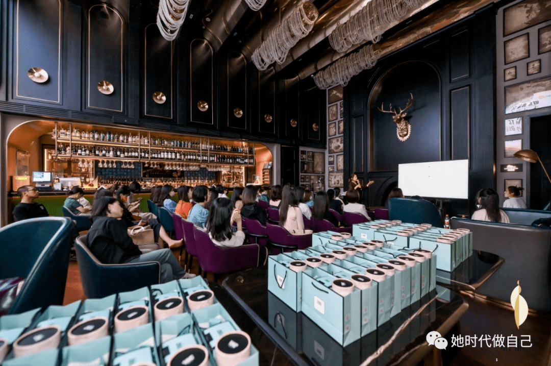 她蜜分享 | 严凌:汲取"她"力量,共赴星辰大海_创业_团队_带着