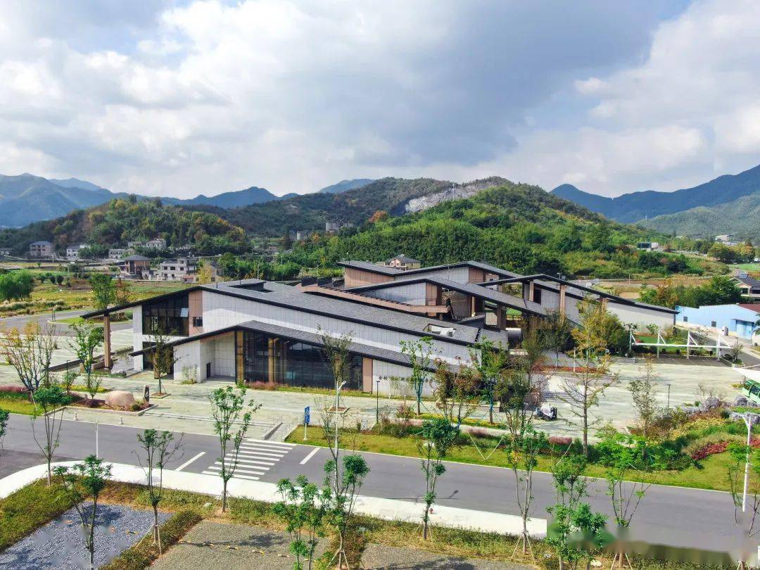 余村大景区旅游驿站地处浙北天目山北麓,位于安吉县西南,隶属安吉县