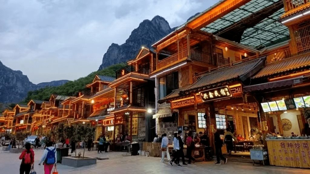 组织旗下5a级景区八里沟(八里沟·天界山·九莲山),4a级景区万仙山,4a