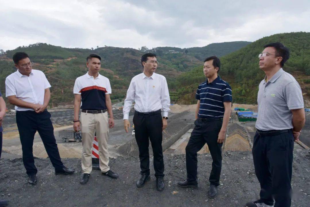 中共南涧县委书记王绍基走进拥翠乡,宝华镇,无量山镇,调研南涧县千头