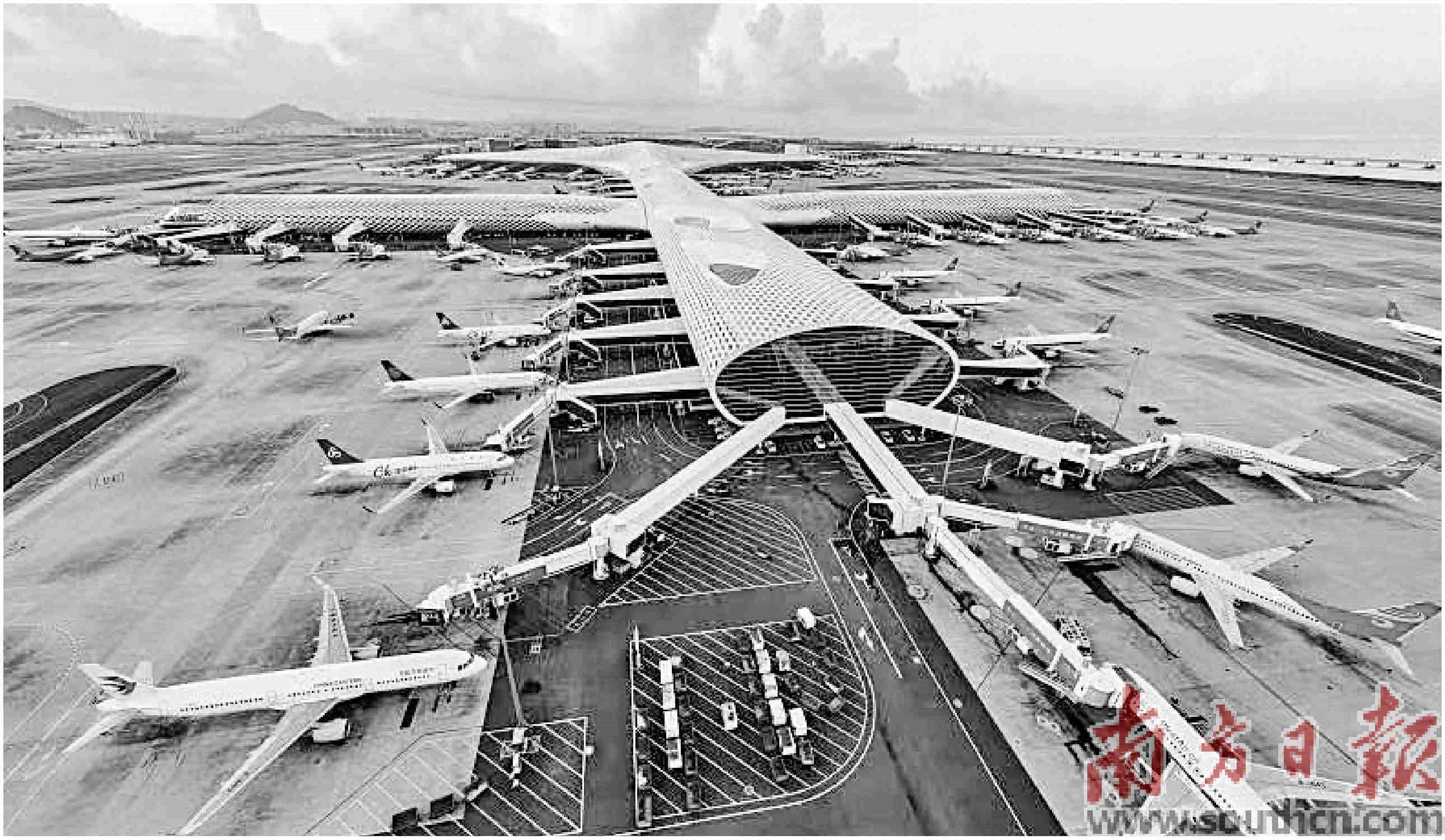 深圳机场迎来 国际航线复航潮_客运_罗马_旅客