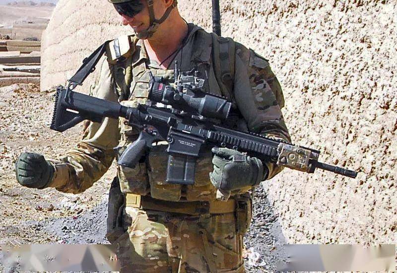 卢森堡购买hk416a7突击步枪,aug即将退役_公司_工作_相关