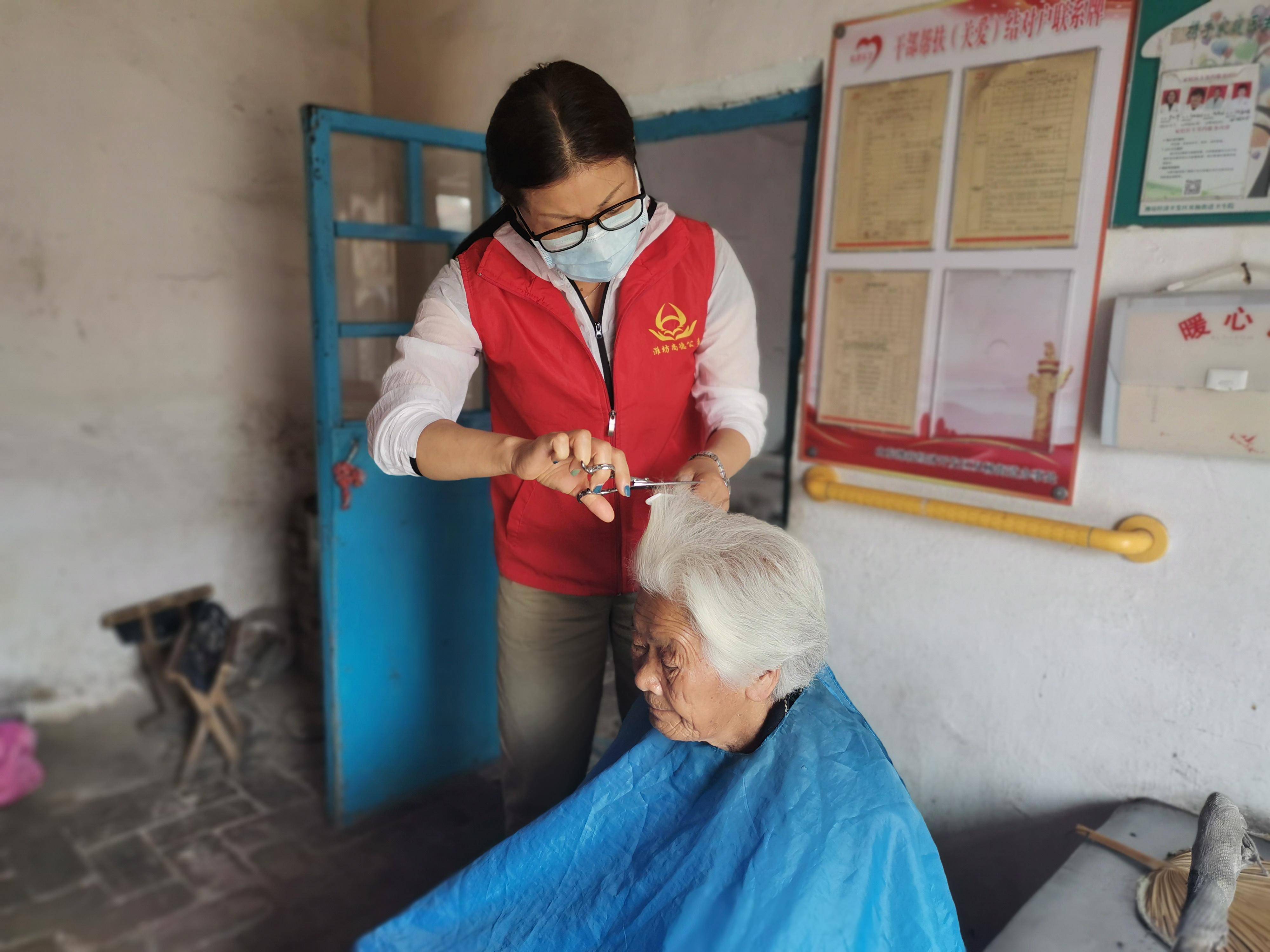 佑安醫院24小時專業跑腿服務	陪診跑腿服務價格親民,性價比高號販子一個電話幫您解決所有疑慮的簡單介紹