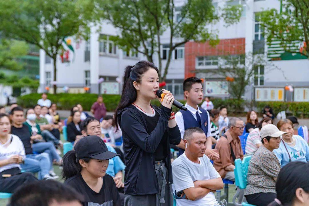 泾县城关三小举行2023届毕业典礼_毕业班_小学_祝福