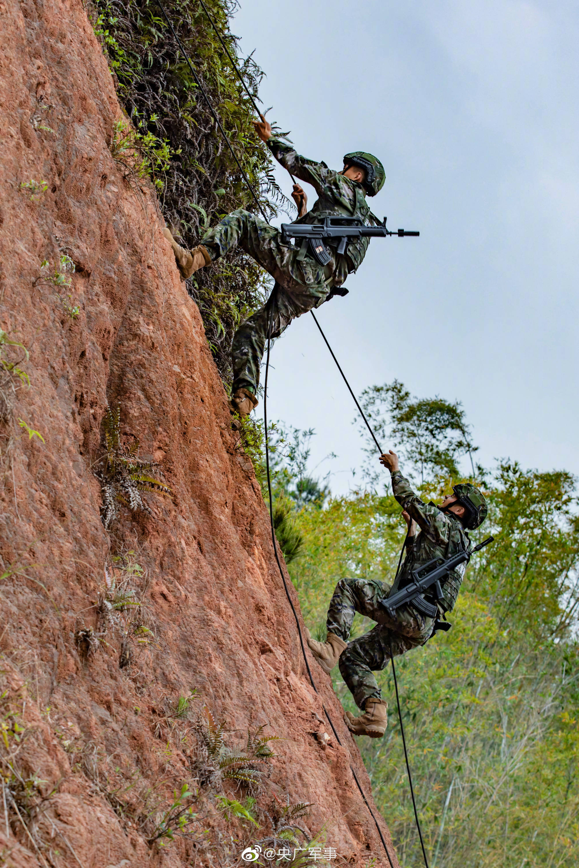 武警特战图片壁纸动漫图片