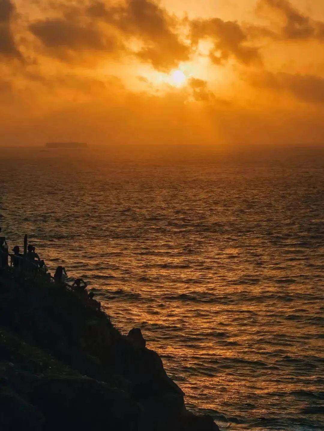 人居住的村落,被英国每日邮报评为了"全球28处被遗忘的绝美景点"之一