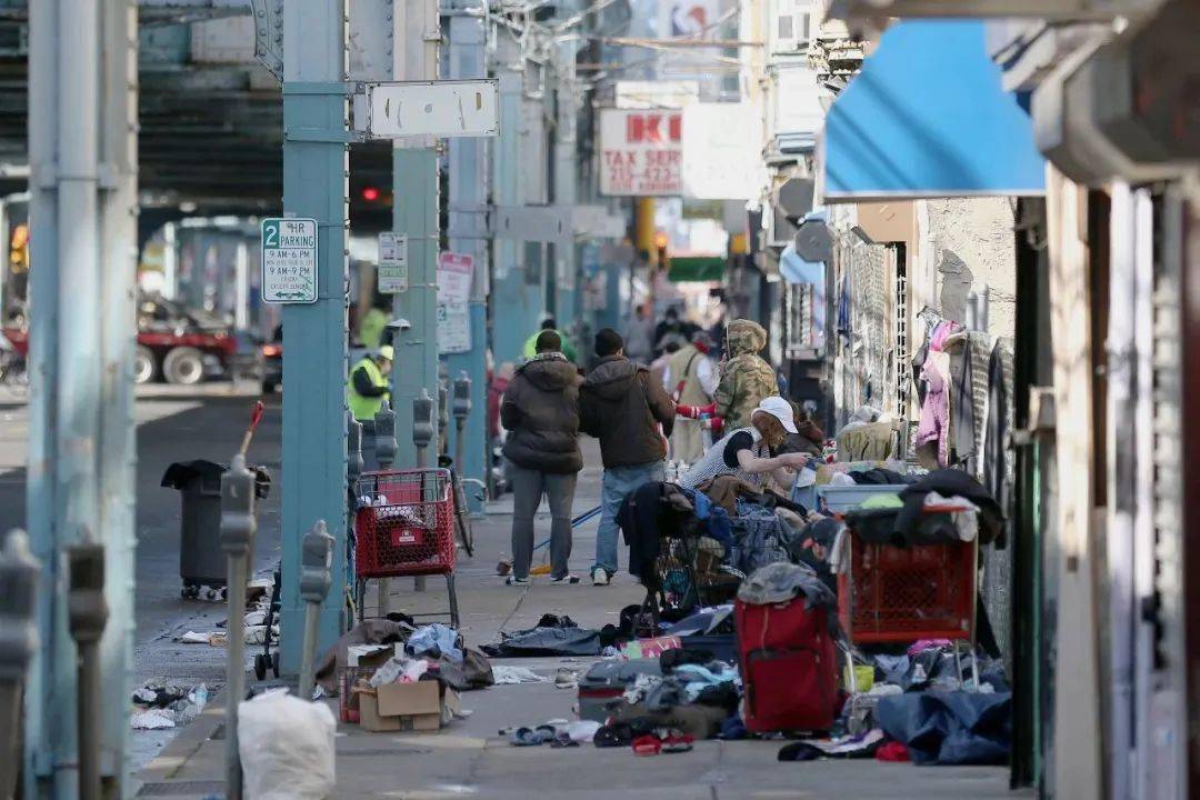 晨读505期|美国旧金山街头遍布瘾君子,如同身处"僵尸