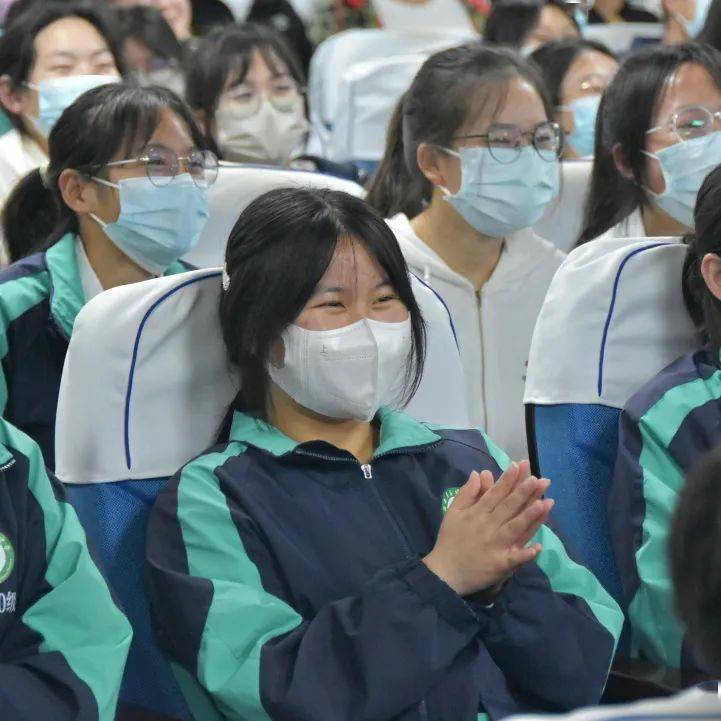 青春逐梦,行远思恩——留坝县中学2023届高三毕业典礼暨高考壮行大会