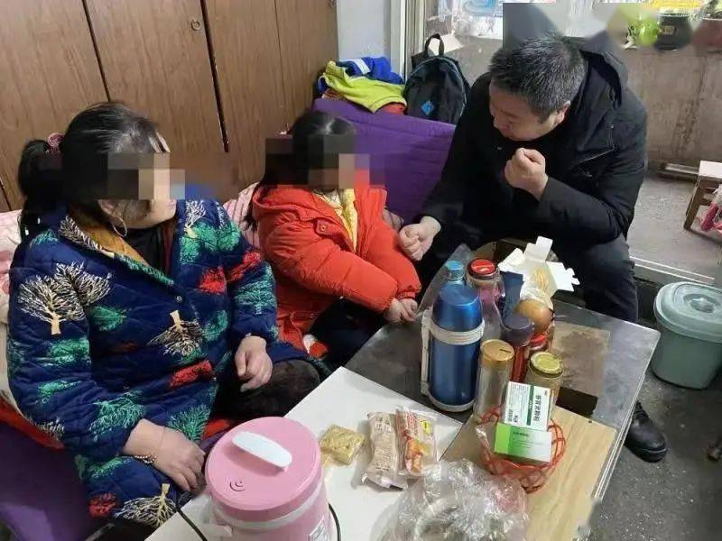 别样的六一儿童节，禁毒民警为孩子“圆梦”找妈妈-六一儿童节禁毒宣传简报