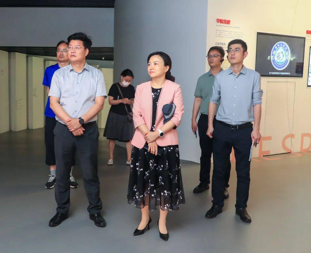 完善!"重庆市永川区领导横店调研_产业_徐秀霞_的发展