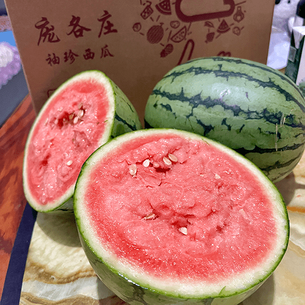 l600瓜农:庞各庄彪叔西瓜5果园地址:大兴区庞各庄镇东黑垡东赵路sdfd