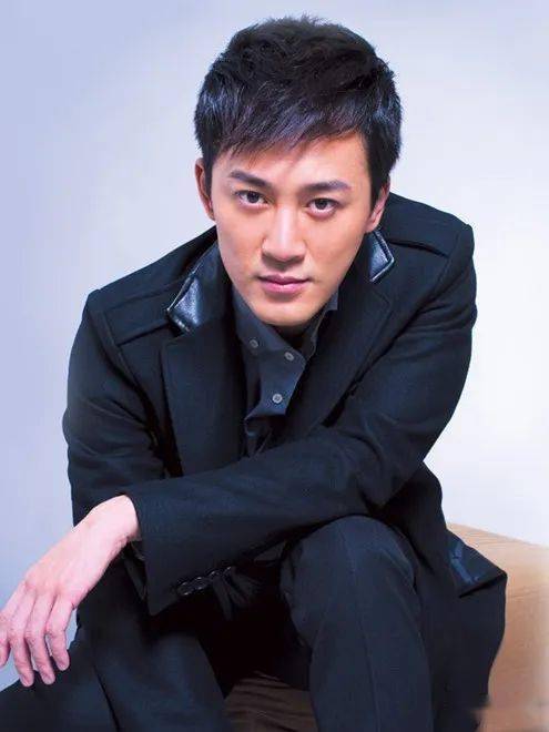 中国香港影视男演员,还特别邀请了除了有非常丰富,精彩的系列演出外