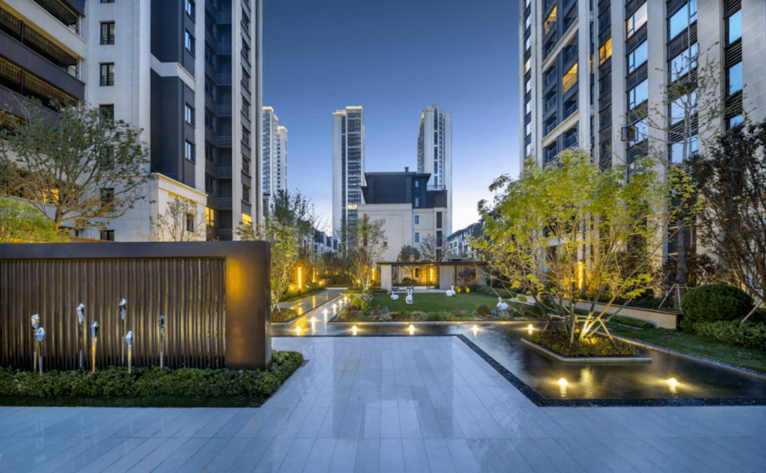 革新时代如何定义楼市“好作品”?龙湖会给我们答案_项目_郑州_市场