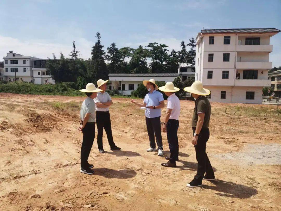 定南县自然资源局一周工作回顾(第四十九期)_综合_中心_进行