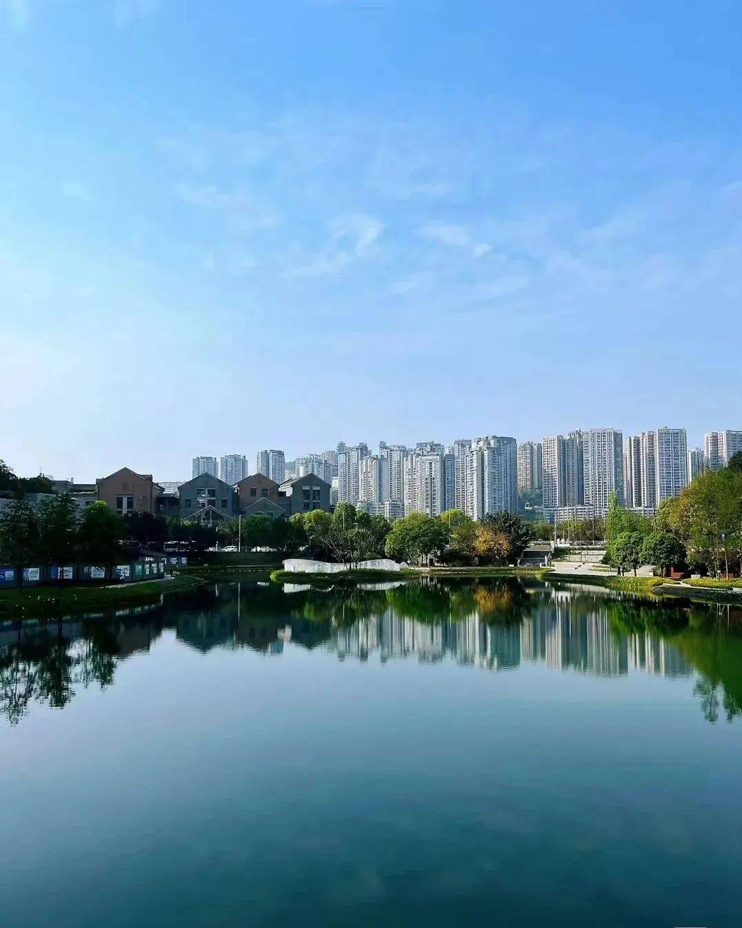 桨板,皮划艇,猫展,天地湖……重庆天地,渝中一块治愈"宝地"~_公园