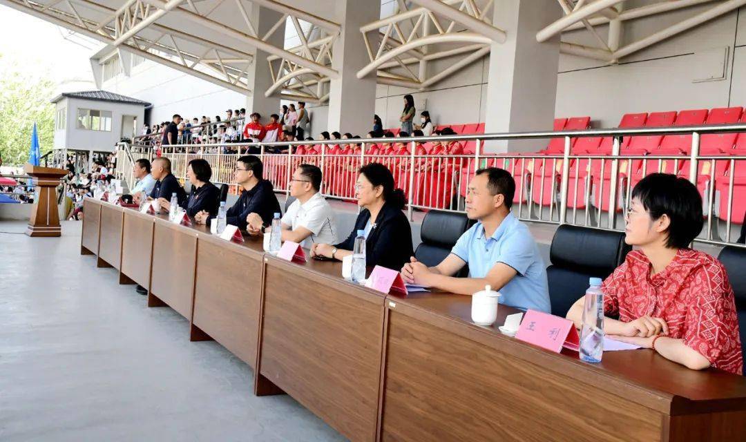 物理与电子信息学院,马克思主义学院,历史文化学院,二连浩特国际学院