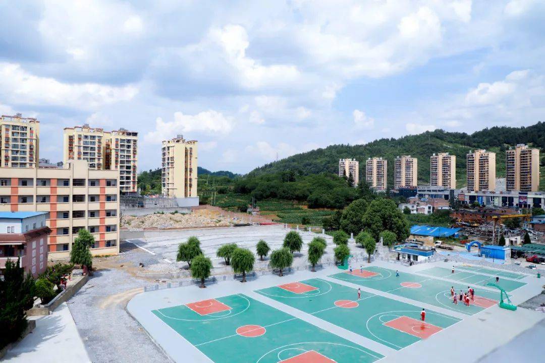 七星关这所学校,已建成这样!_毕节_扩建_项目
