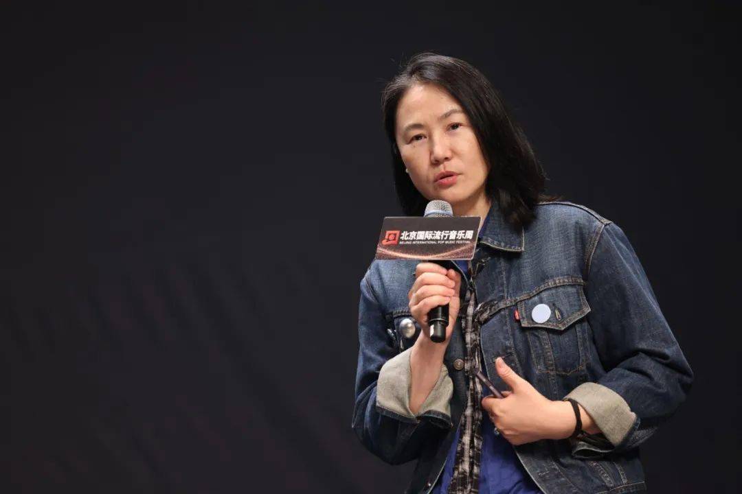 传奇女摄影师高原镜头下的中国流行乐坛"黄金年代"_北京_丹佛_蒋涛