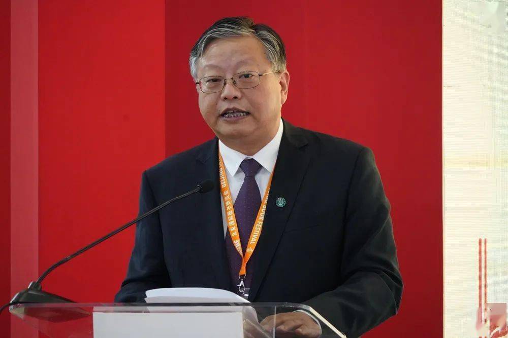 商务印书馆,中华书局,生活61读书61新知三联书店举办学术图书英