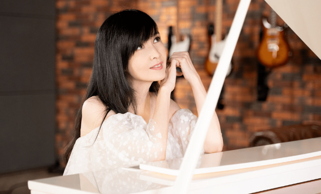 周慧敏离婚风波升级,倪震净身出户?