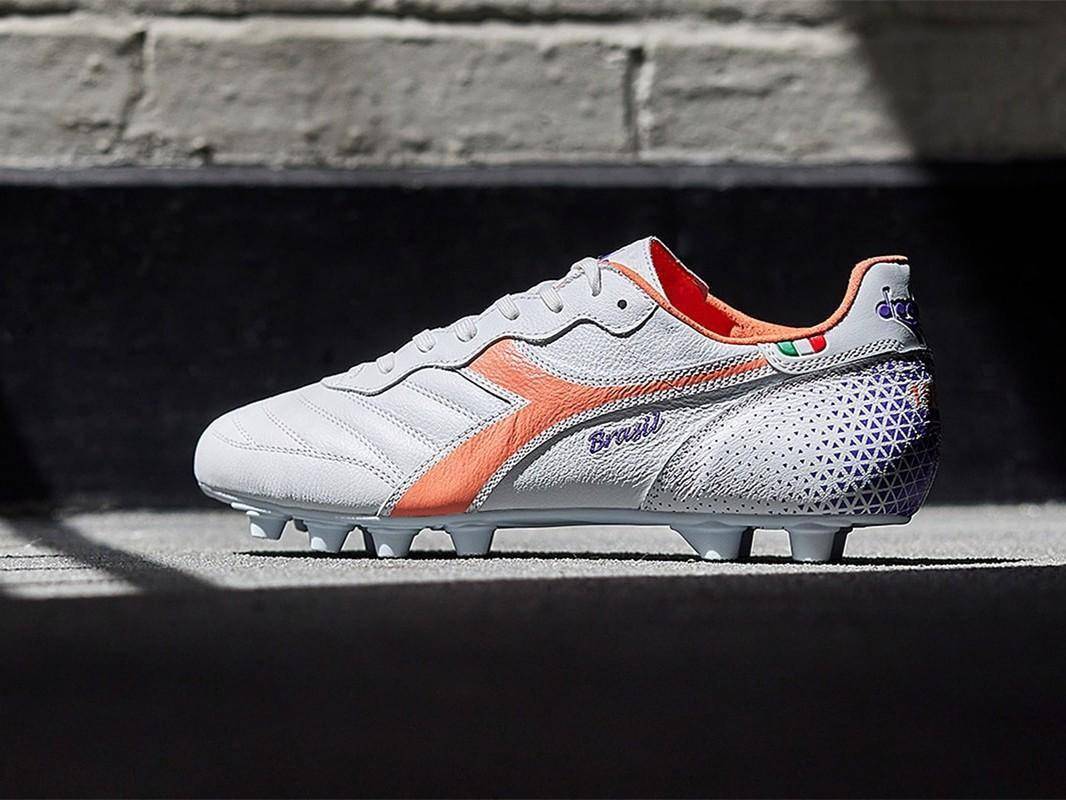 diadora推出brasil grafia mii足球鞋_世界杯_足球装备_装饰