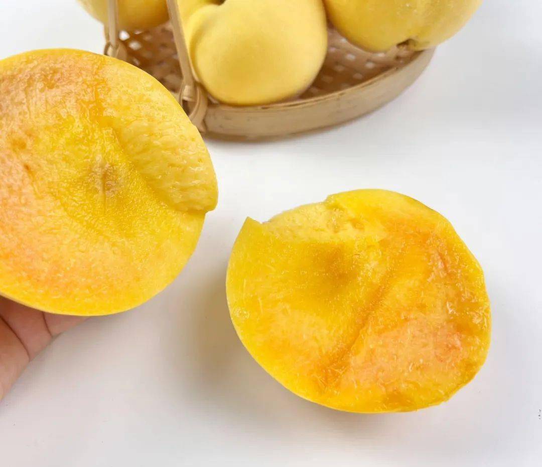 【枣阳黄桃】46元5斤!金灿灿的果肉,细腻甜润又多汁!_理赔_地址_运输