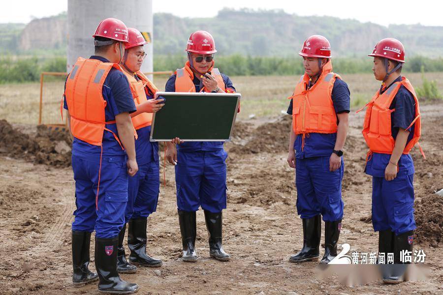 视觉临汾:曲沃县浍河大桥工地开展防讯演练_应急_抢险_防洪