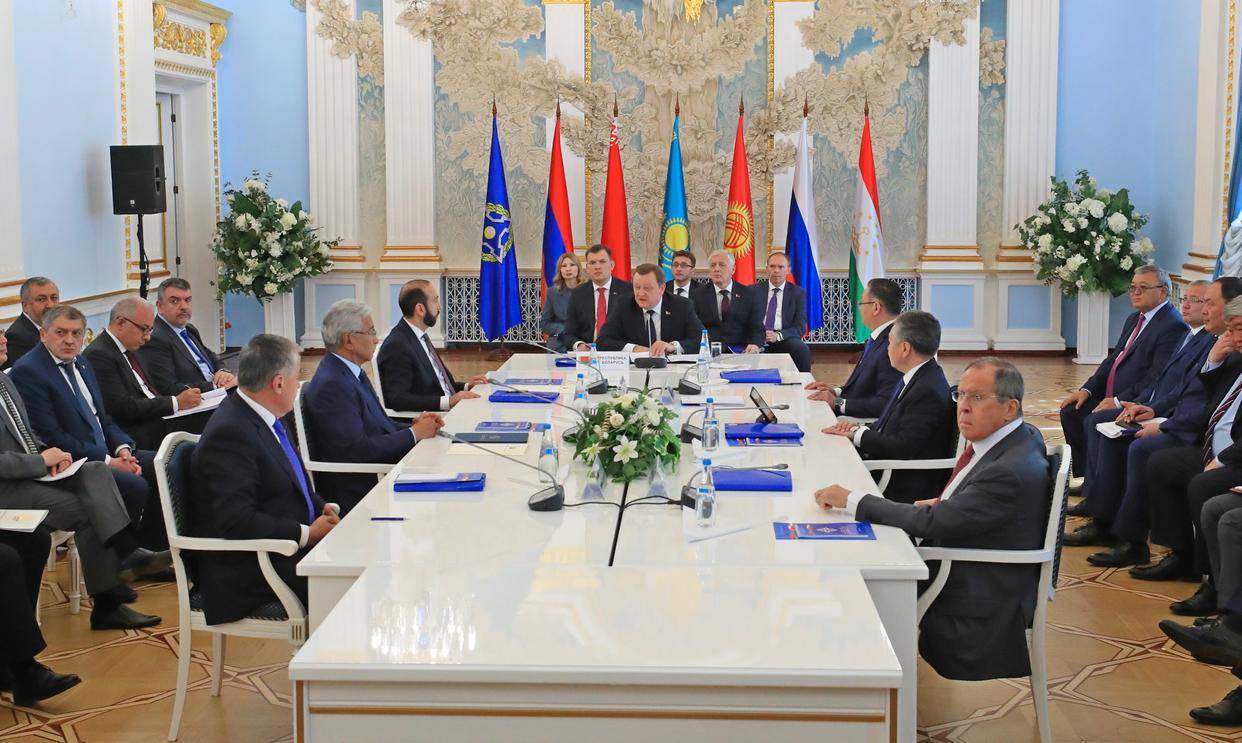 (国际)集安组织呼吁团结合作实现和平与安全