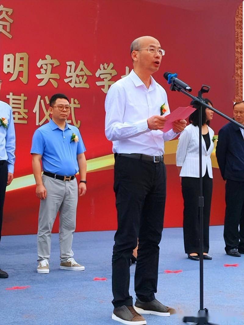 北大金秋控股15年一贯制高品质教育项目落地嵩明_昆明市_燕园_阳明