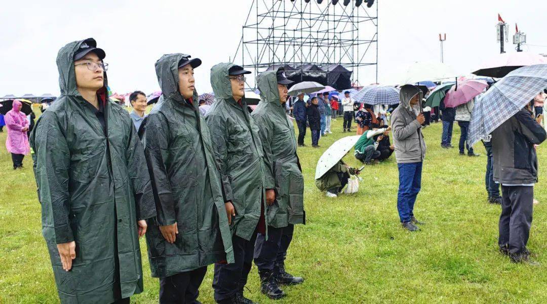 今天端午节,昭通这个地方人山人海!_马楠_来源_警方